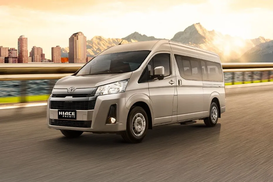 Sewa Toyota Hiace Luxury Premium di Bandung - QUTA RENT